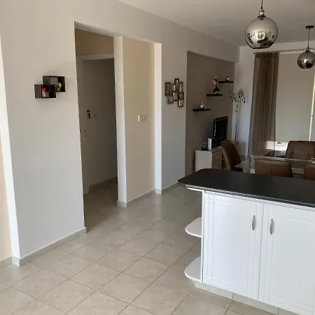 Royal Seacrest Luxurious Apartment