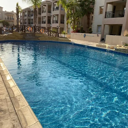 Royal Seacrest Luxurious Apartment *